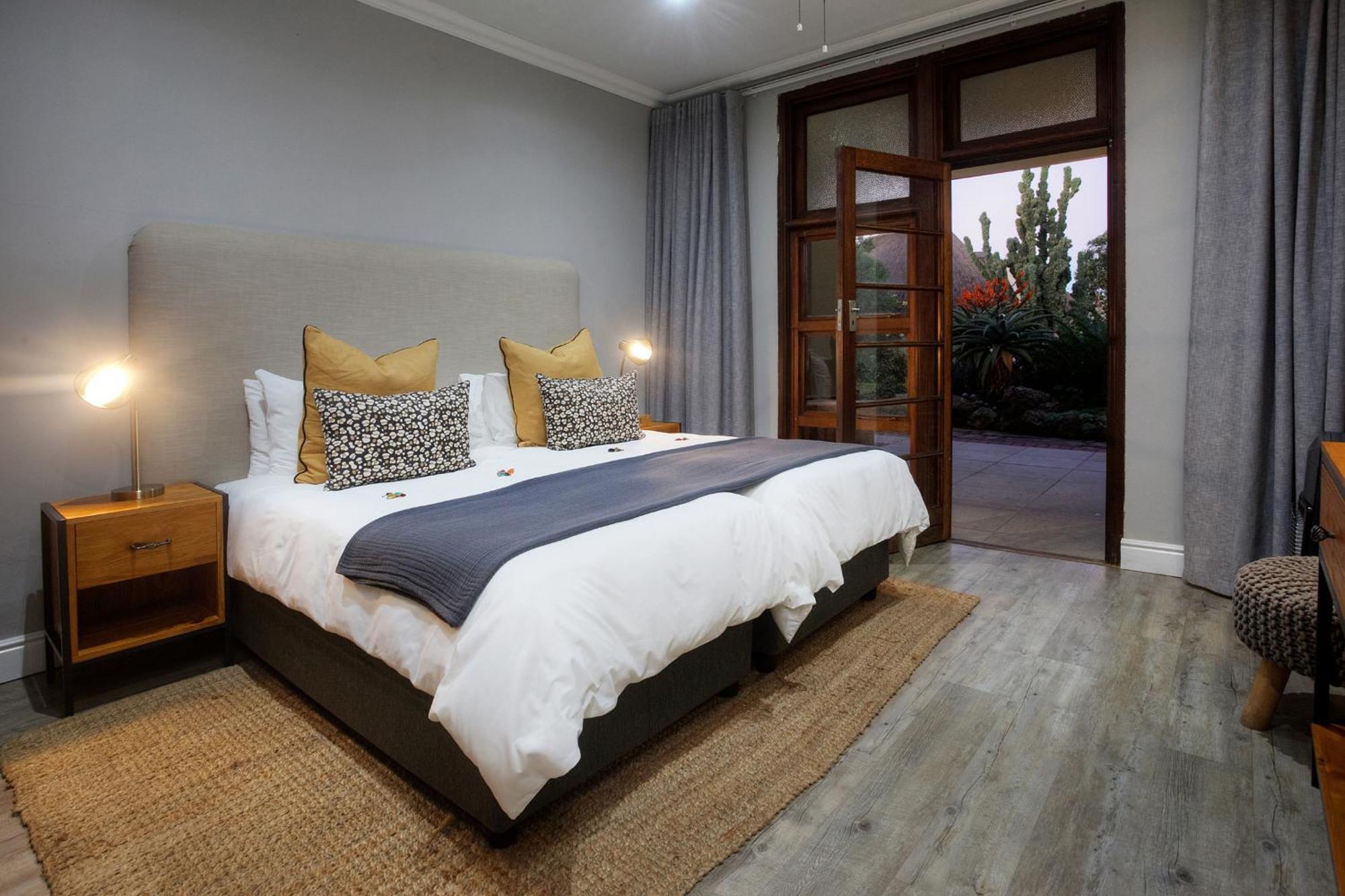 Addo Elephant Safari Lodge - Bellevue Forest Reserve Paterson 외부 사진