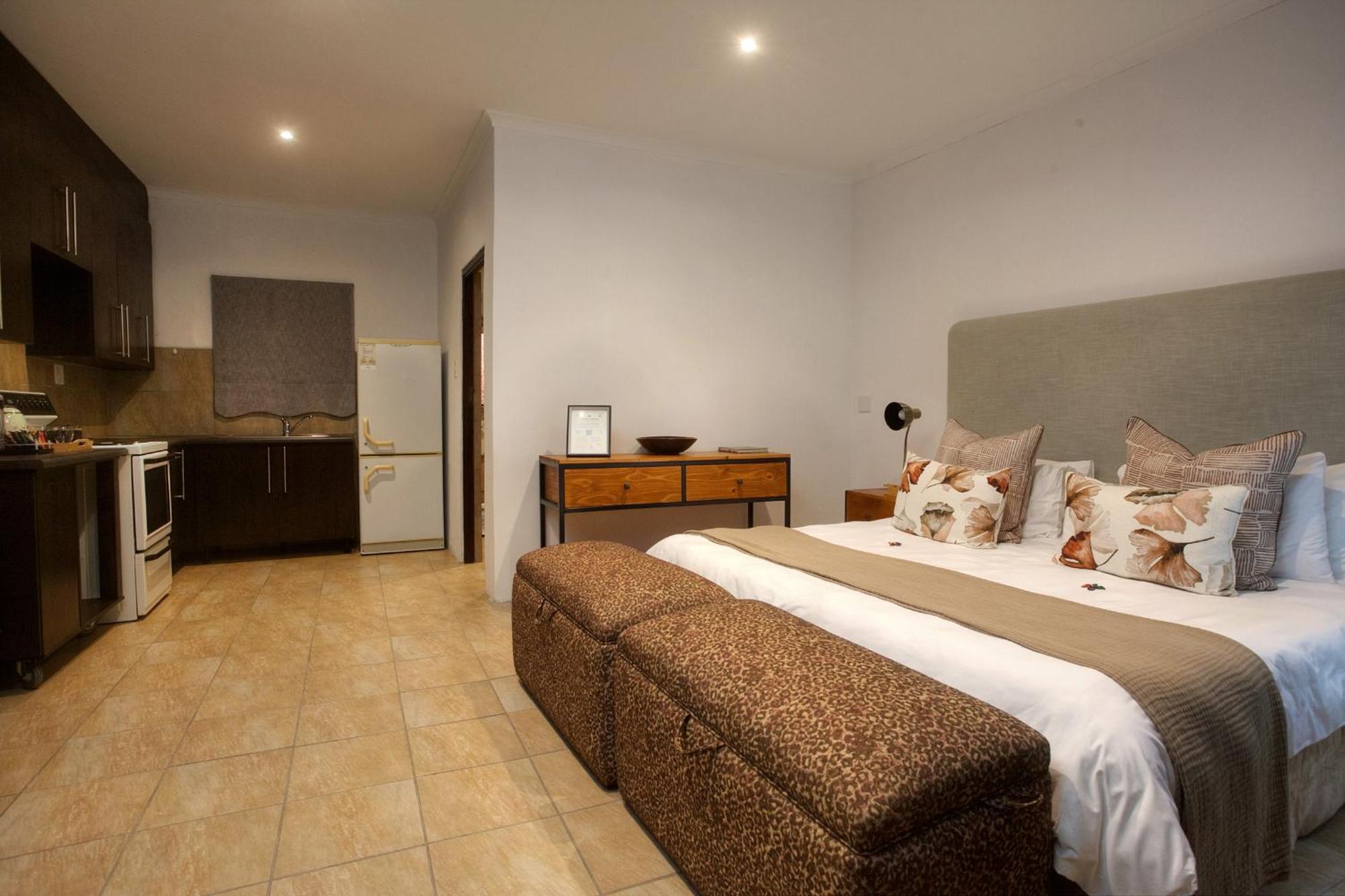 Addo Elephant Safari Lodge - Bellevue Forest Reserve Paterson 외부 사진