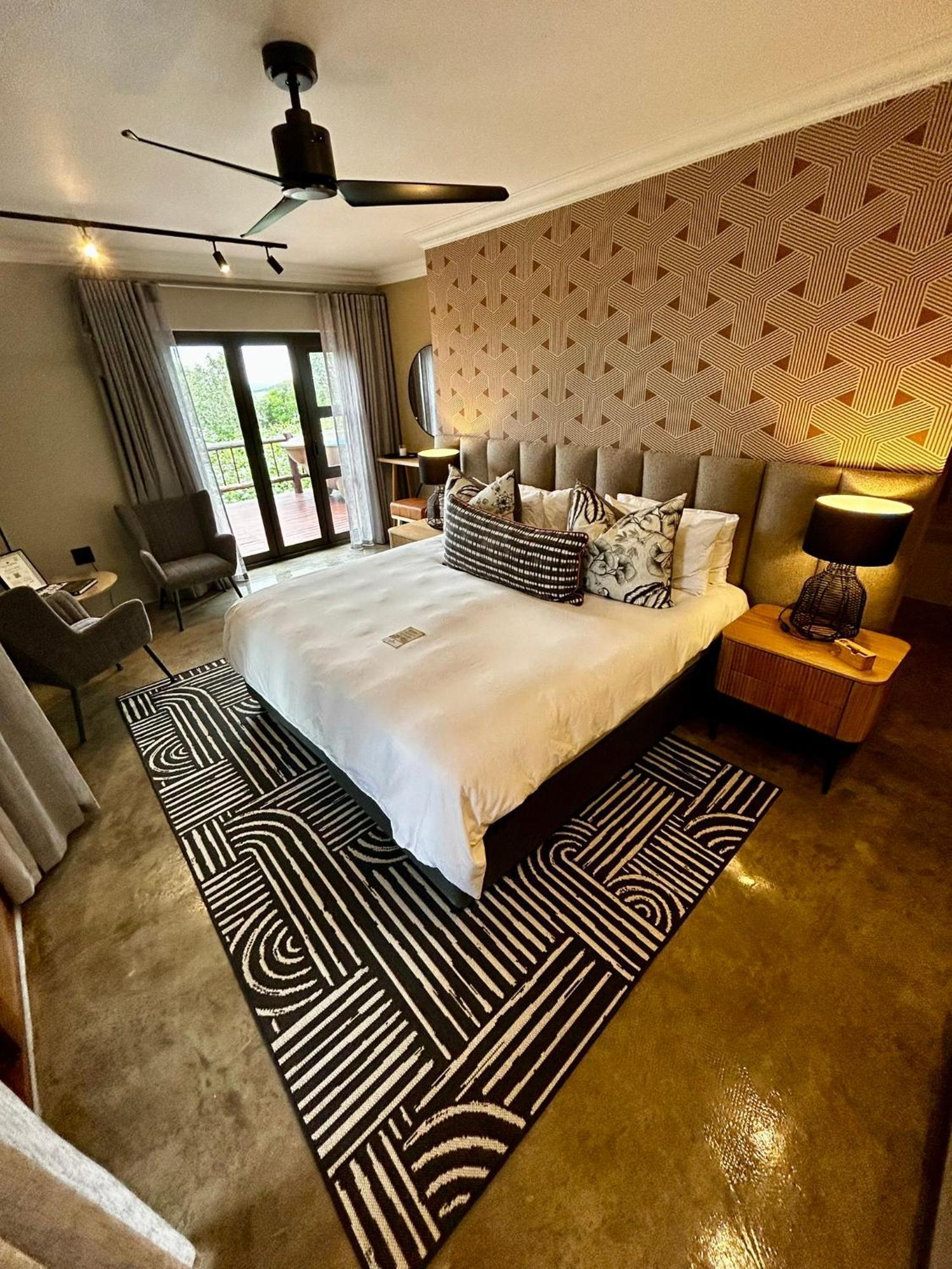 Addo Elephant Safari Lodge - Bellevue Forest Reserve Paterson 외부 사진