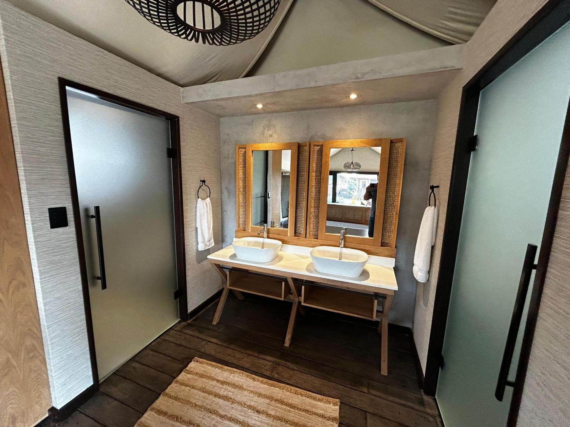 Addo Elephant Safari Lodge - Bellevue Forest Reserve Paterson 외부 사진