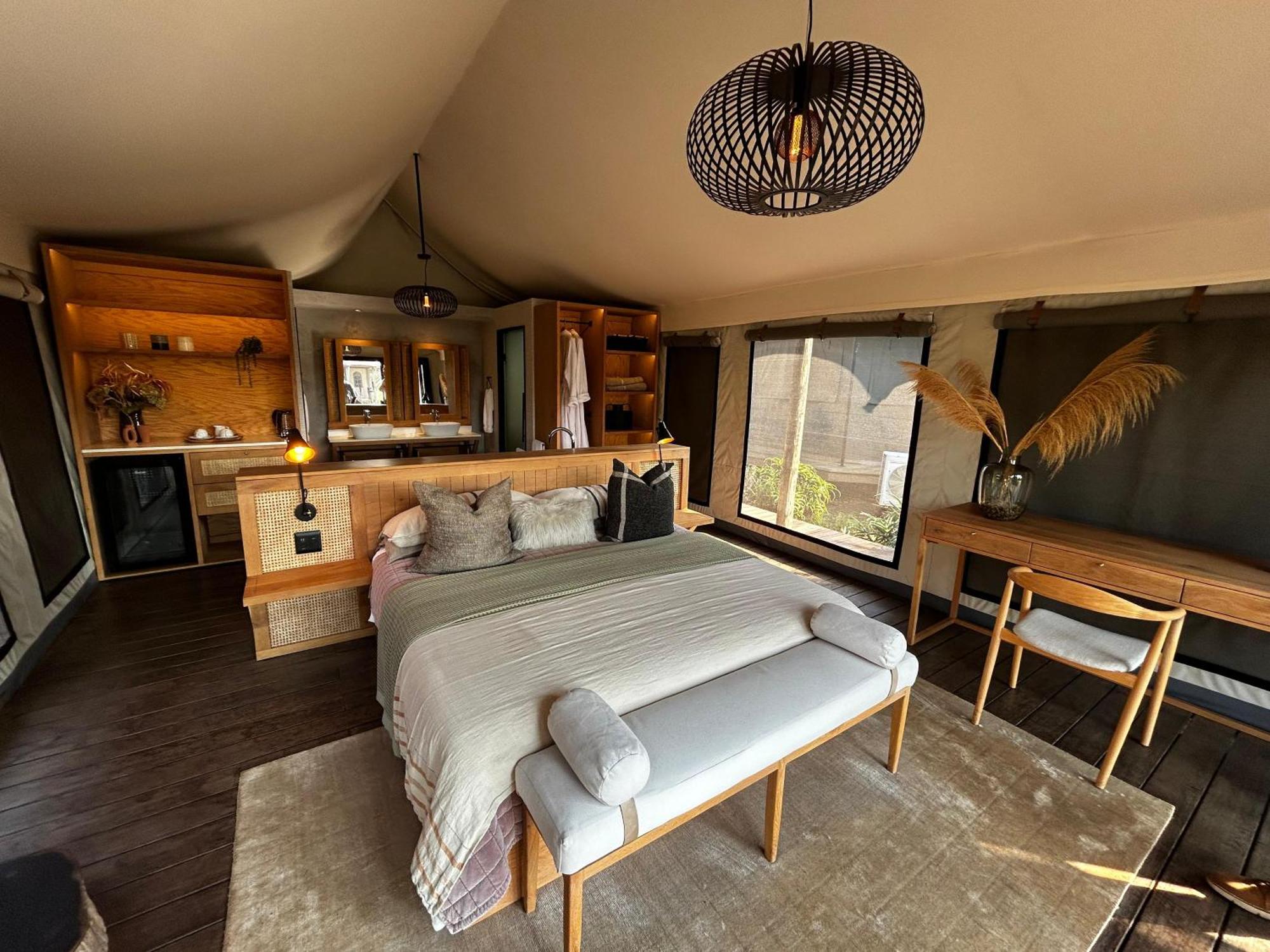 Addo Elephant Safari Lodge - Bellevue Forest Reserve Paterson 외부 사진